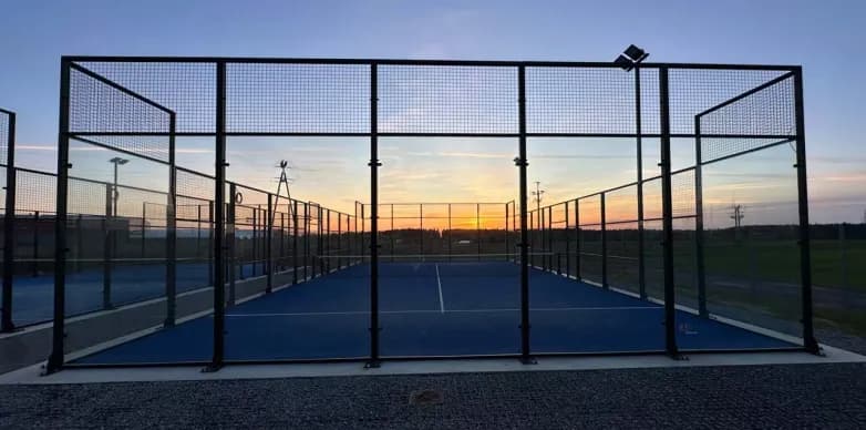 Bivert Arena — korty do padla w Siedlcach